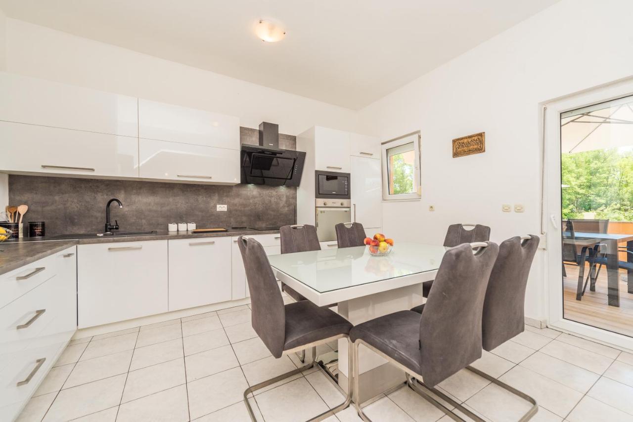 Nelly Apartments بريفلاكا المظهر الخارجي الصورة