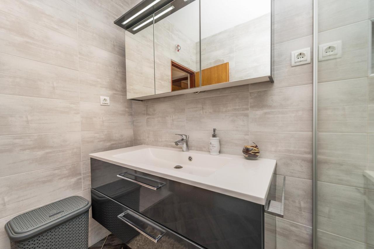 Nelly Apartments بريفلاكا المظهر الخارجي الصورة